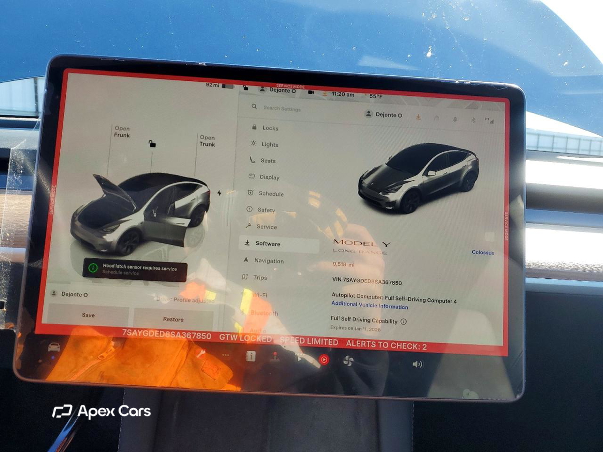 Tesla Model Y 2025
