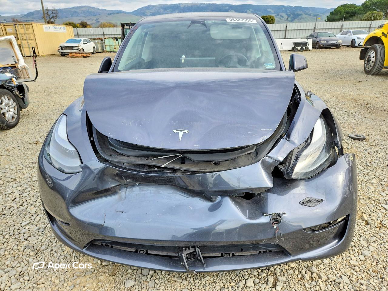 Tesla Model Y 2023