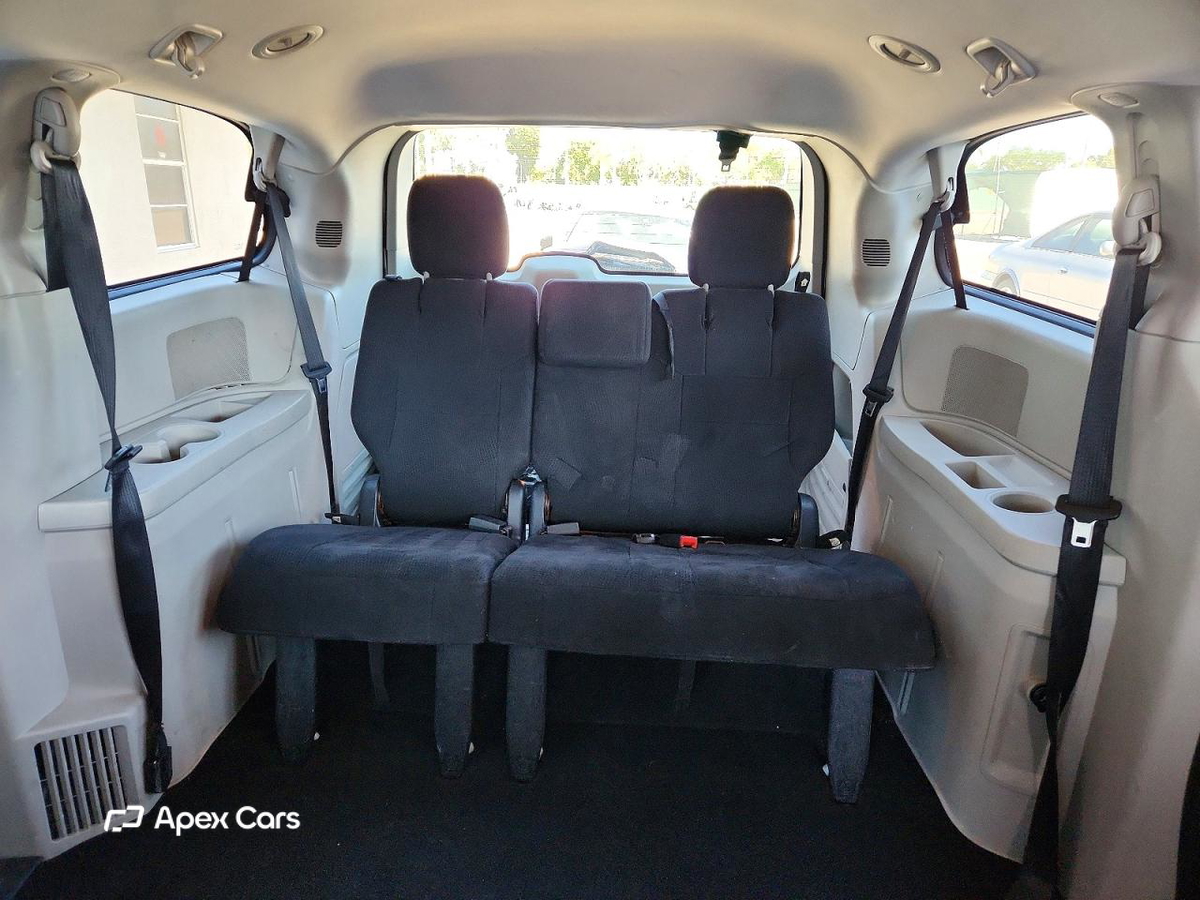 Dodge Caravan 2011