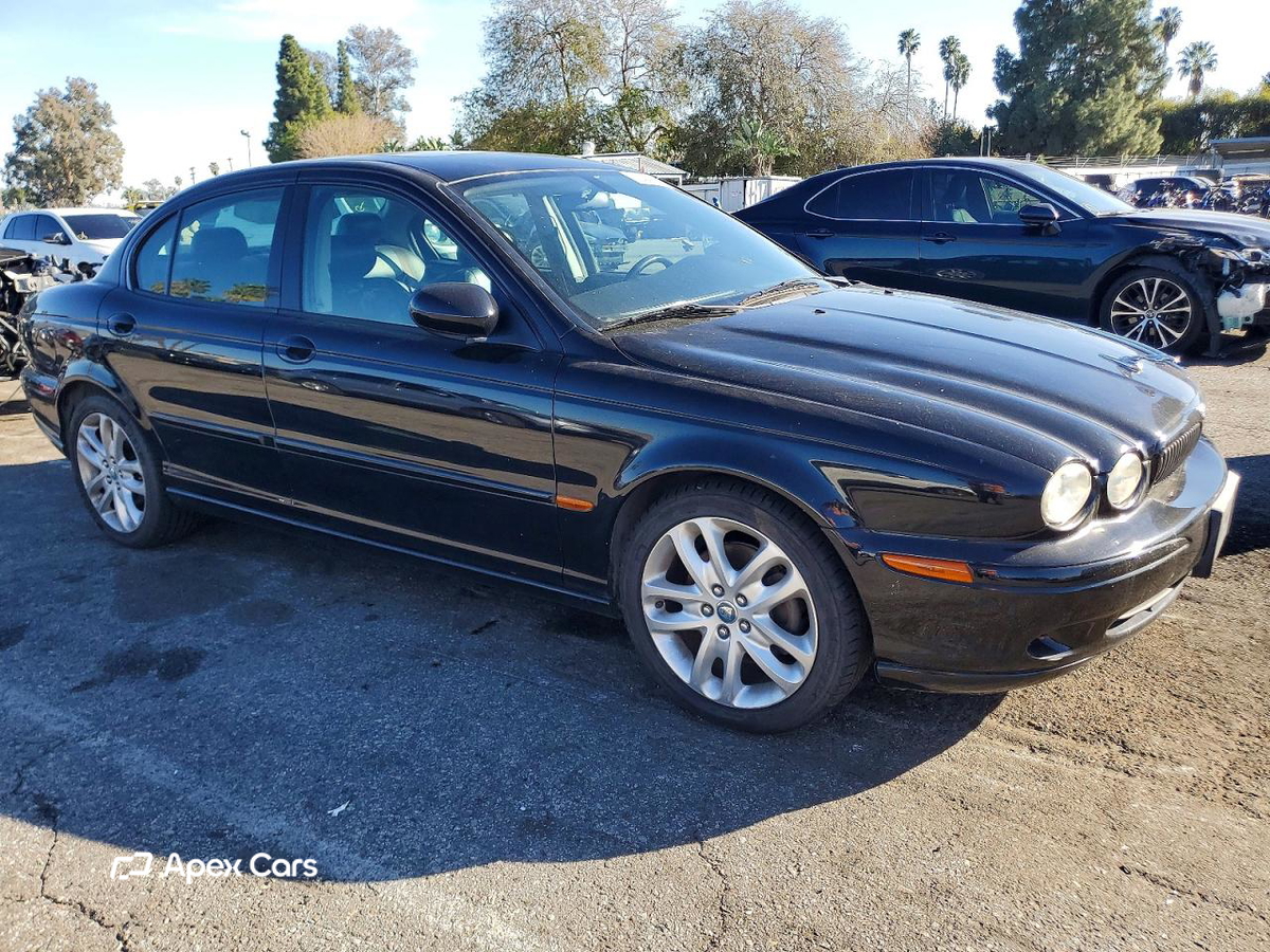 Jaguar X-Type 2003