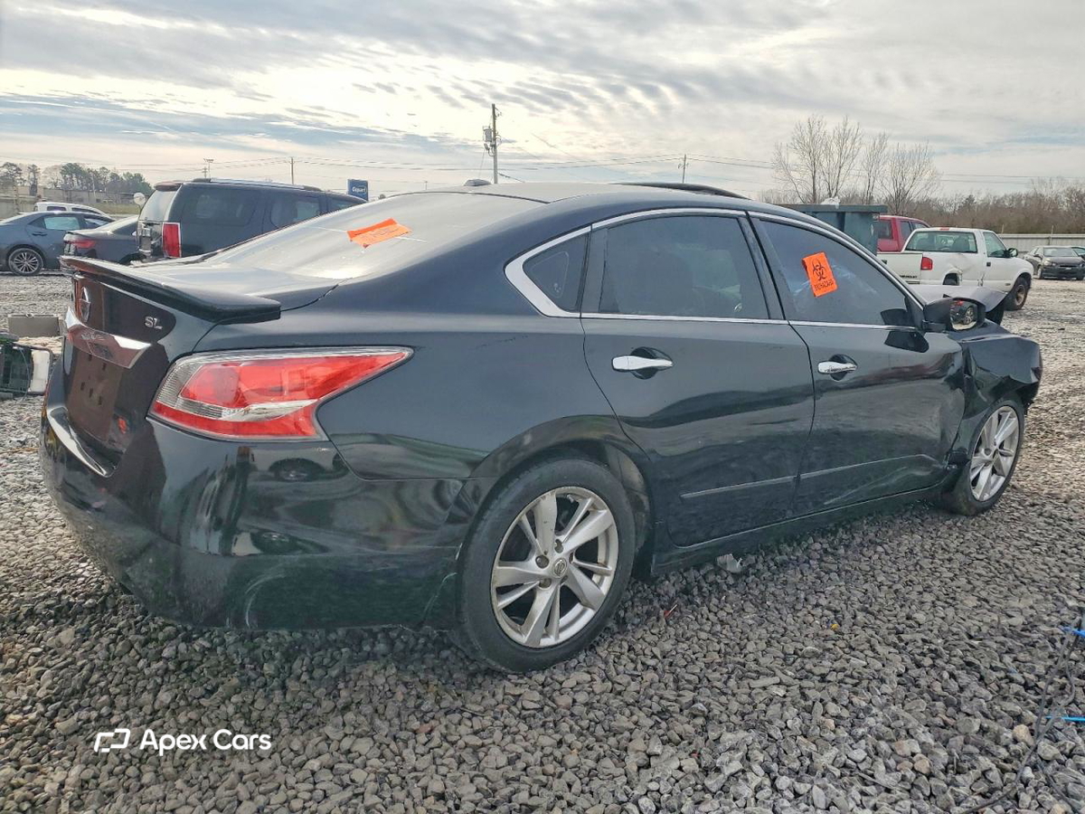 Nissan Altima 2015