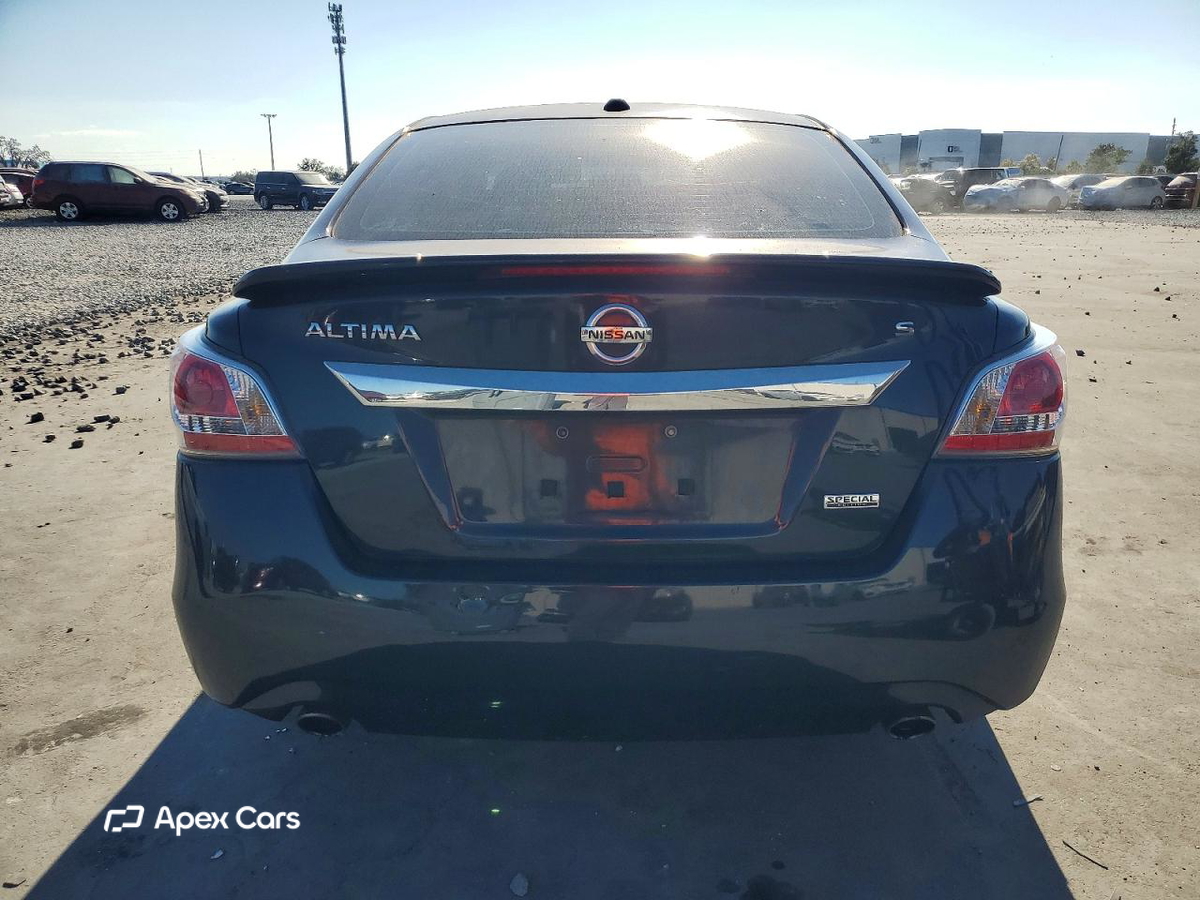 Nissan Altima 2015