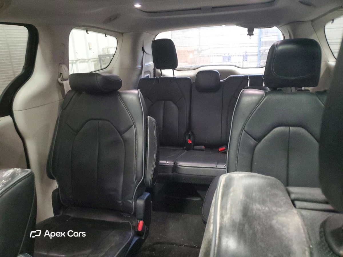 Chrysler Pacifica 2017