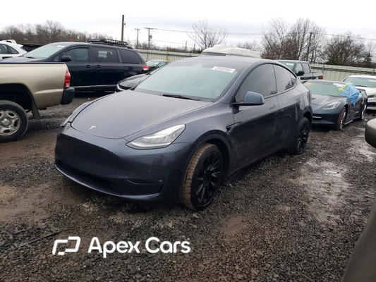 Tesla Model Y 2021 - Image 1 of 12