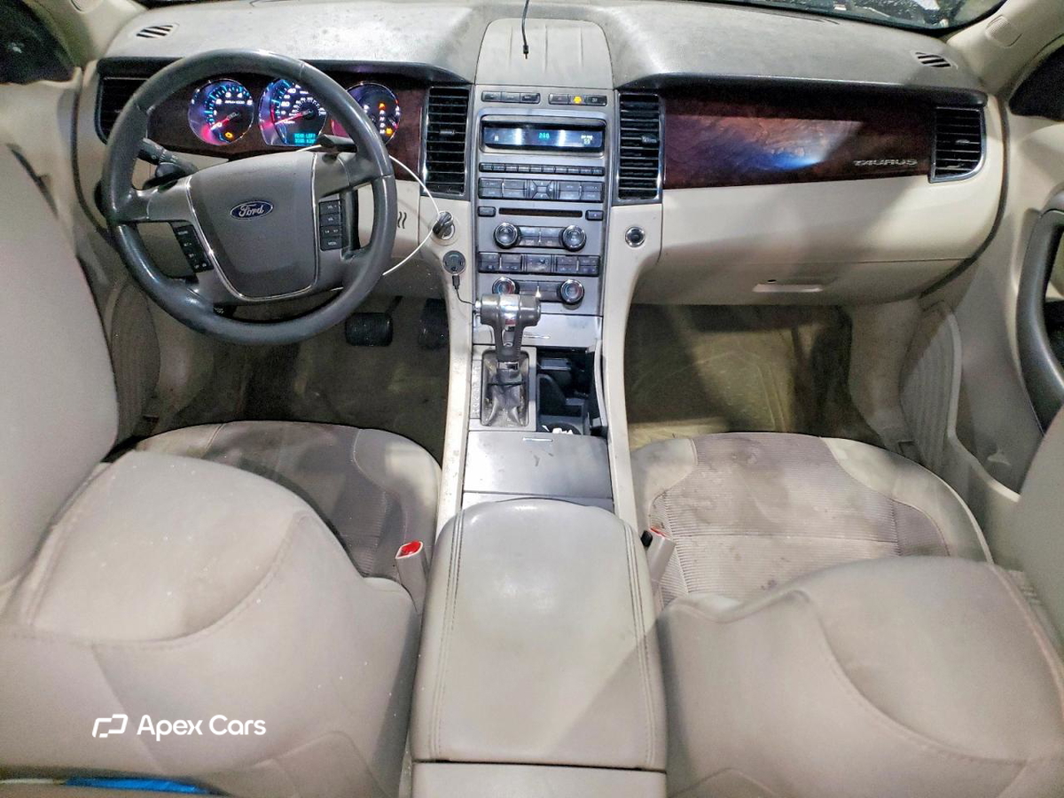 Ford Taurus 2011