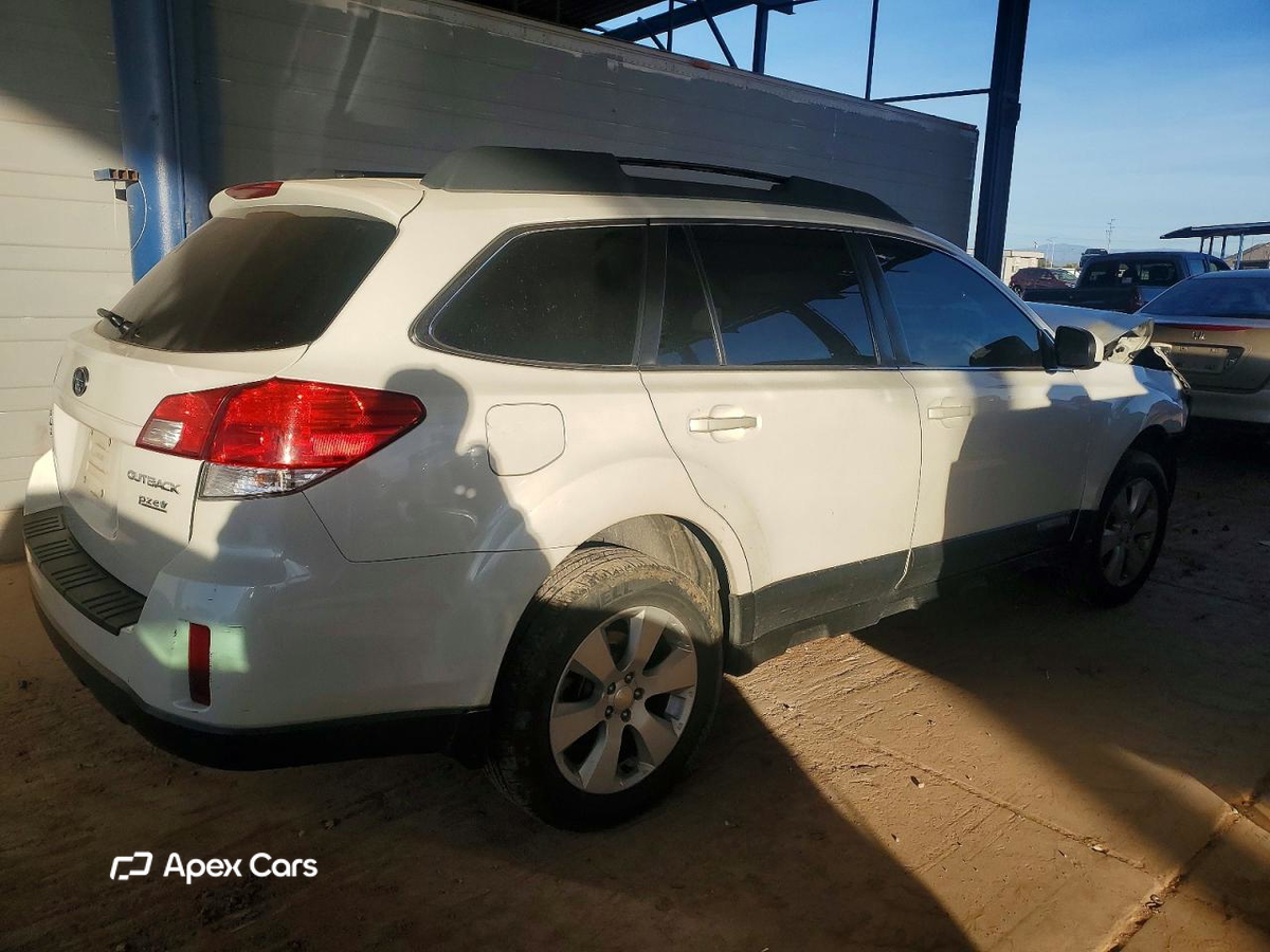 Subaru Outback 2011