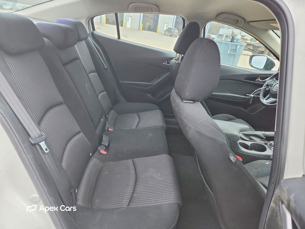 Mazda 3 2016