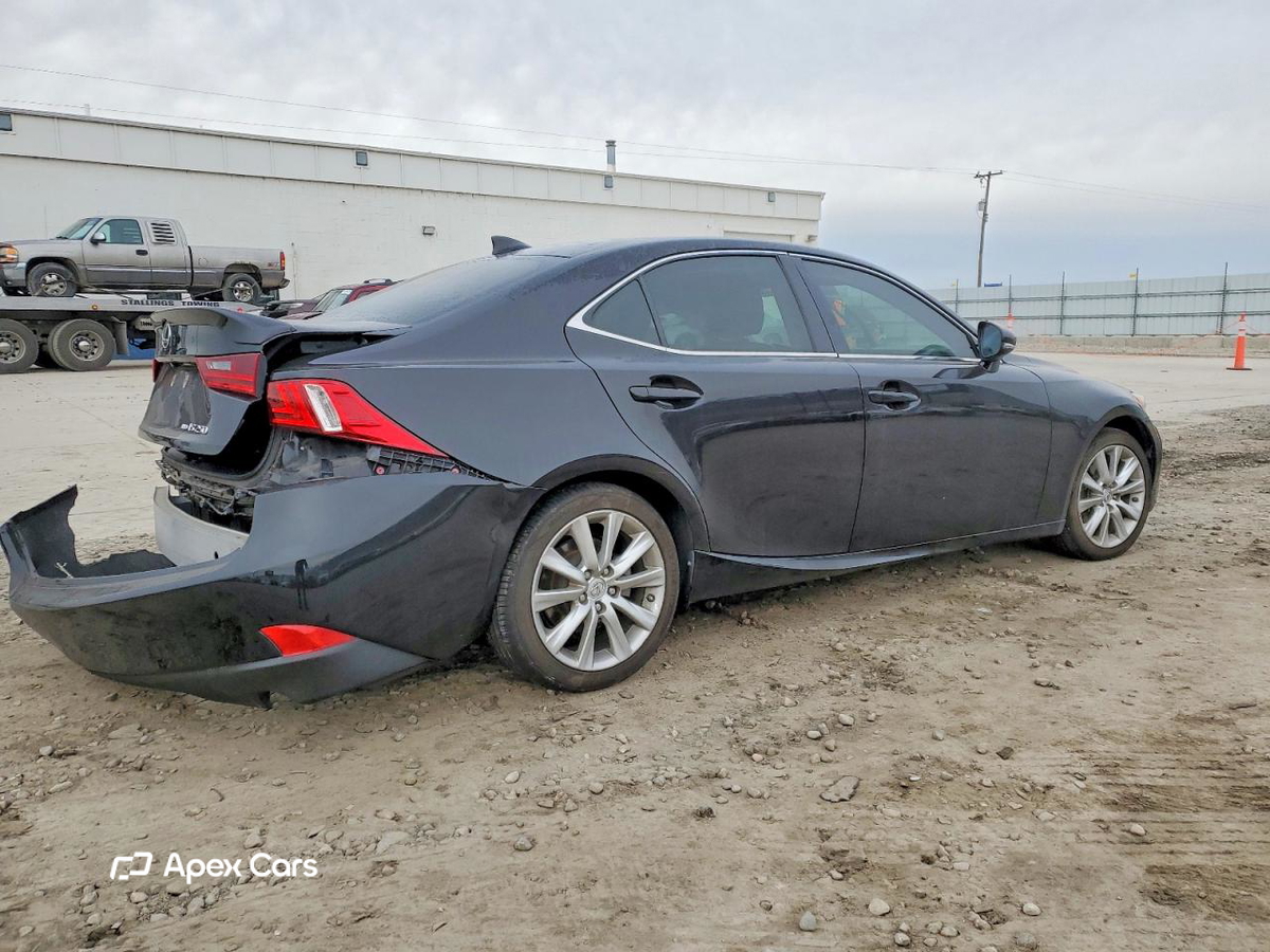 Lexus IS 2015