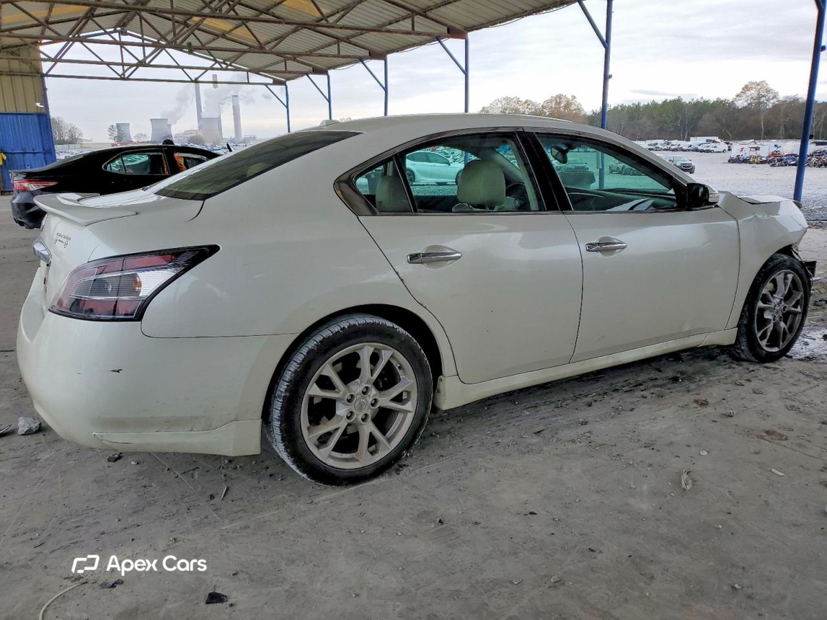 Nissan Maxima 2014