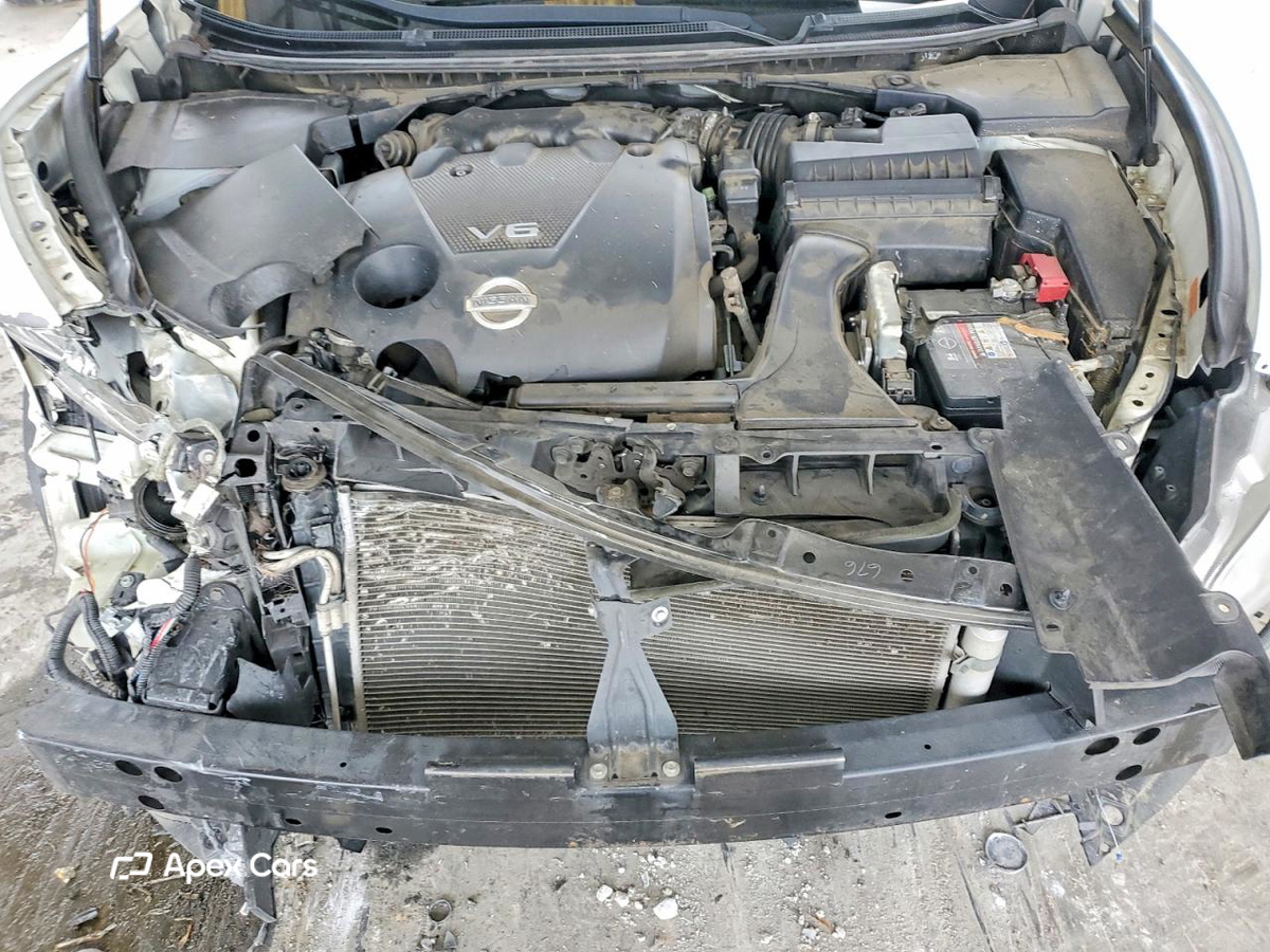 Nissan Maxima 2014