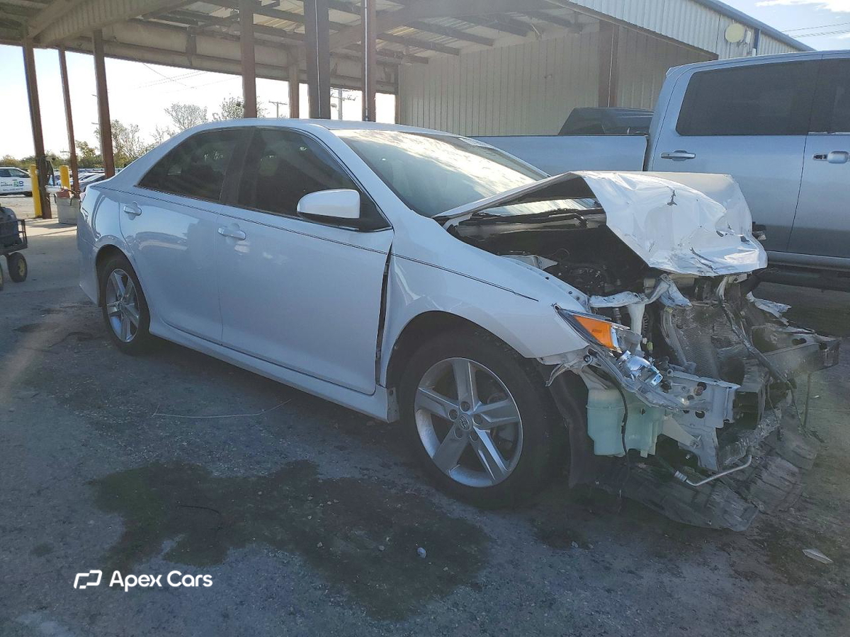 Toyota Camry 2012