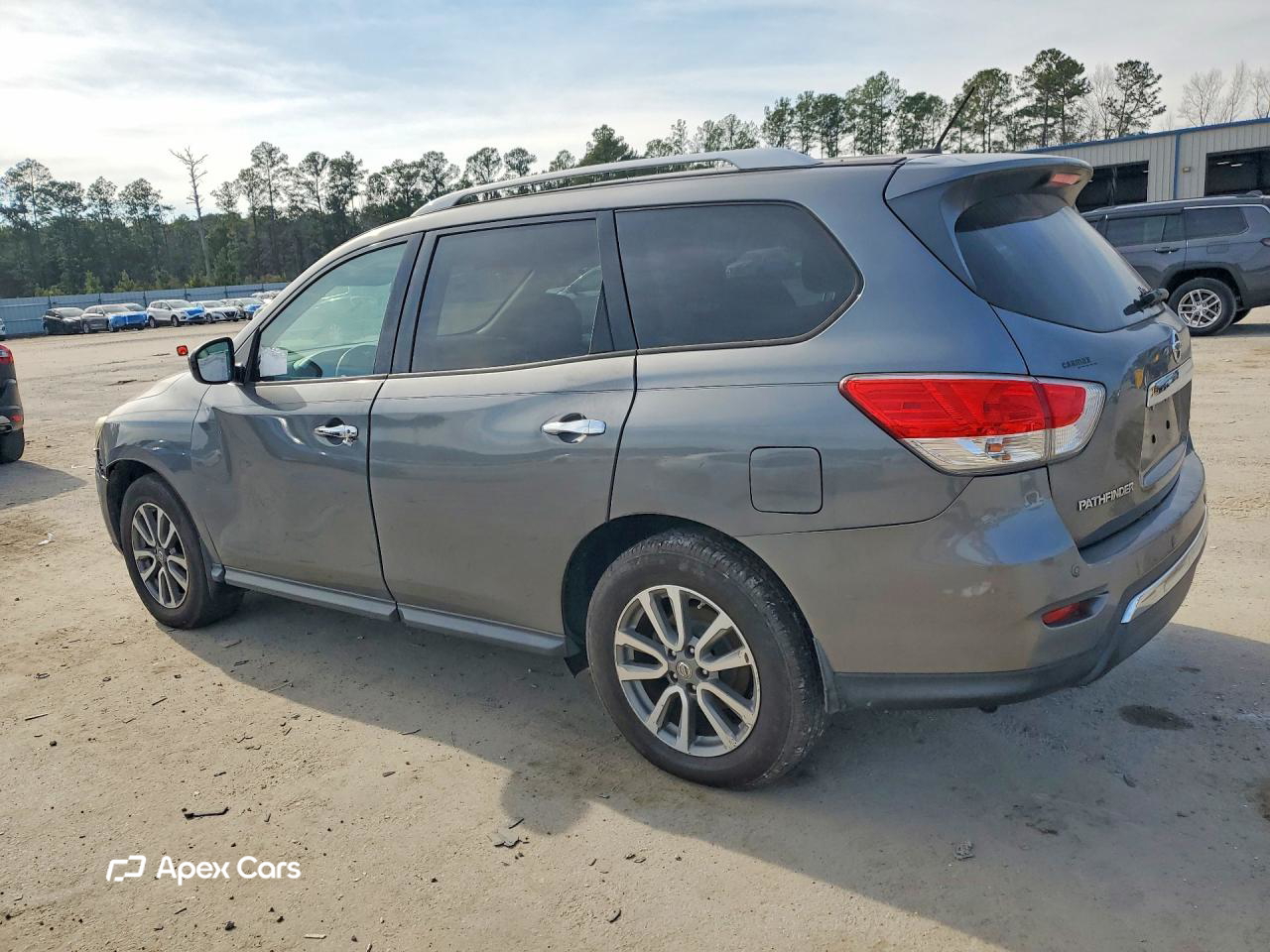 Nissan Pathfinder 2016