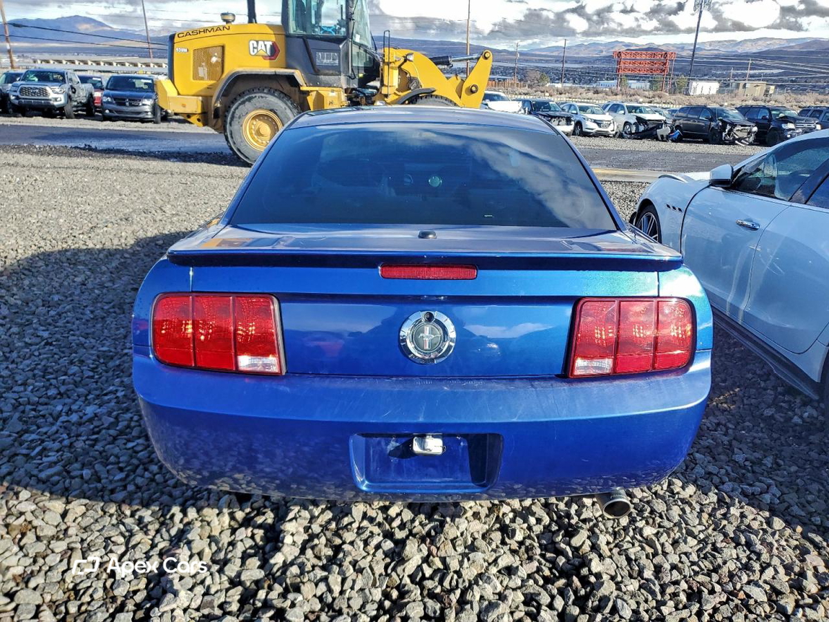 Ford Mustang 2008
