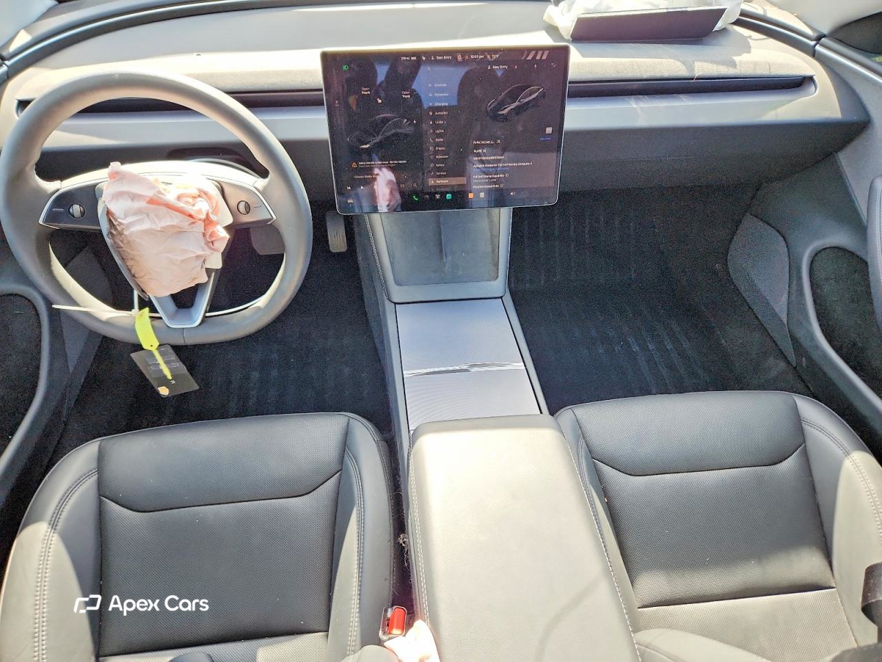 Tesla Model 3 2024
