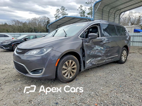 Chrysler Pacifica 2018 - Zdjęcie 1 z 13