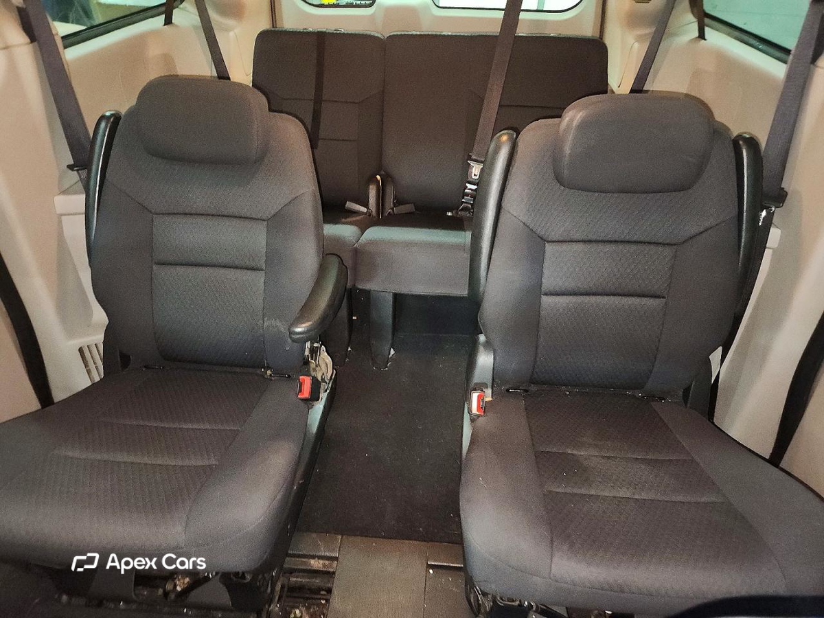 Dodge Caravan 2010
