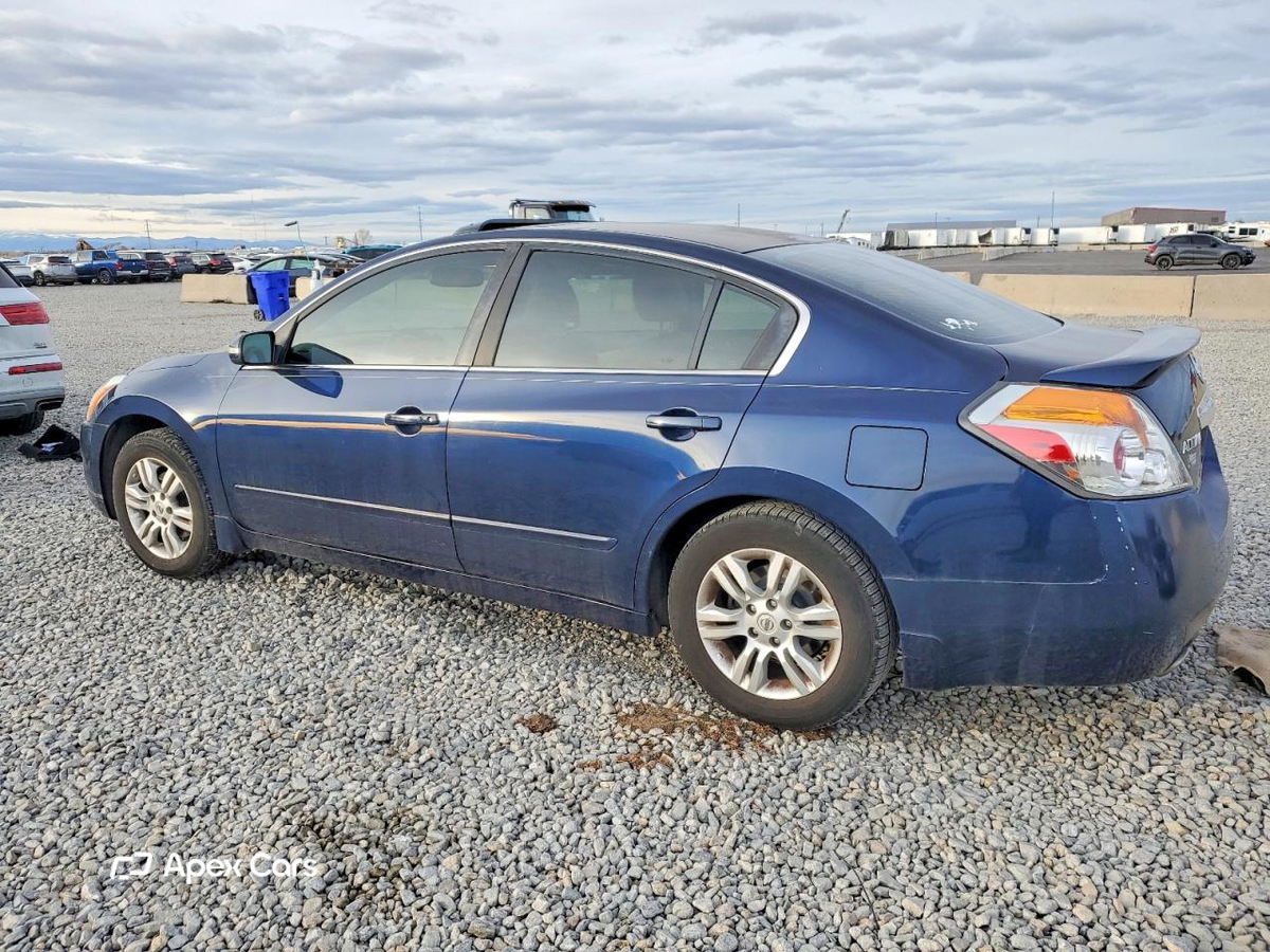 Nissan Altima 2010