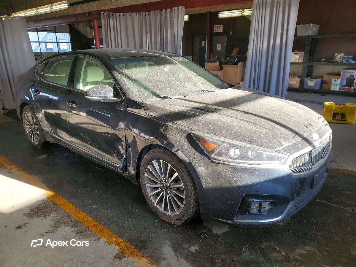 Kia Cadenza 2017