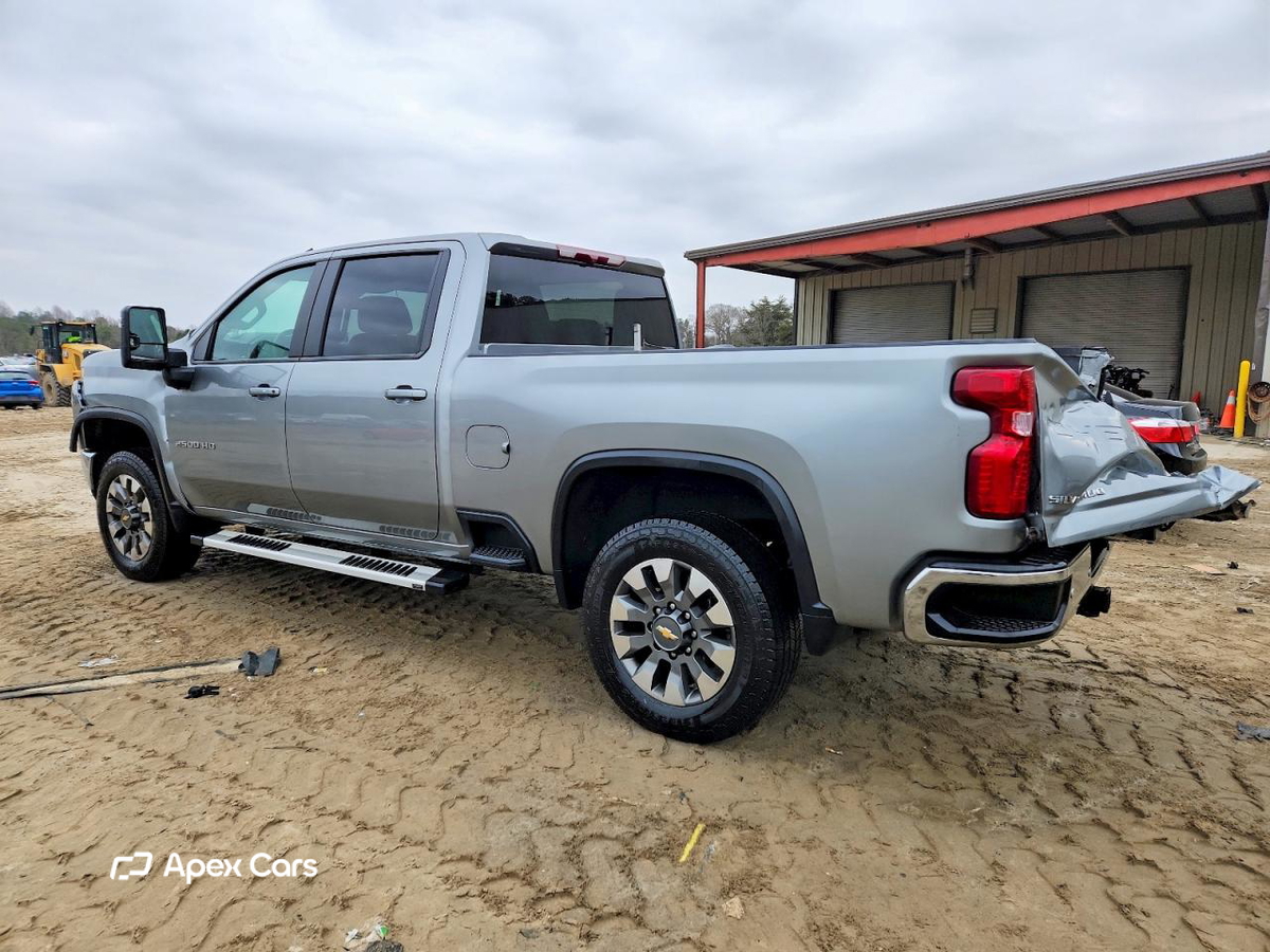 Chevrolet Silverado 2025