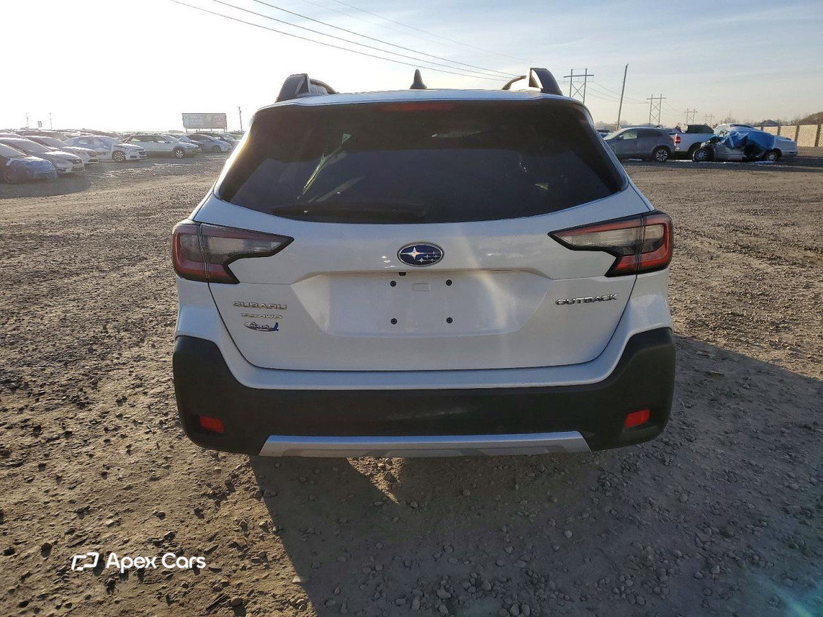 Subaru Outback 2024