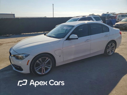 BMW Series 3 2018 - Image 1 of 12