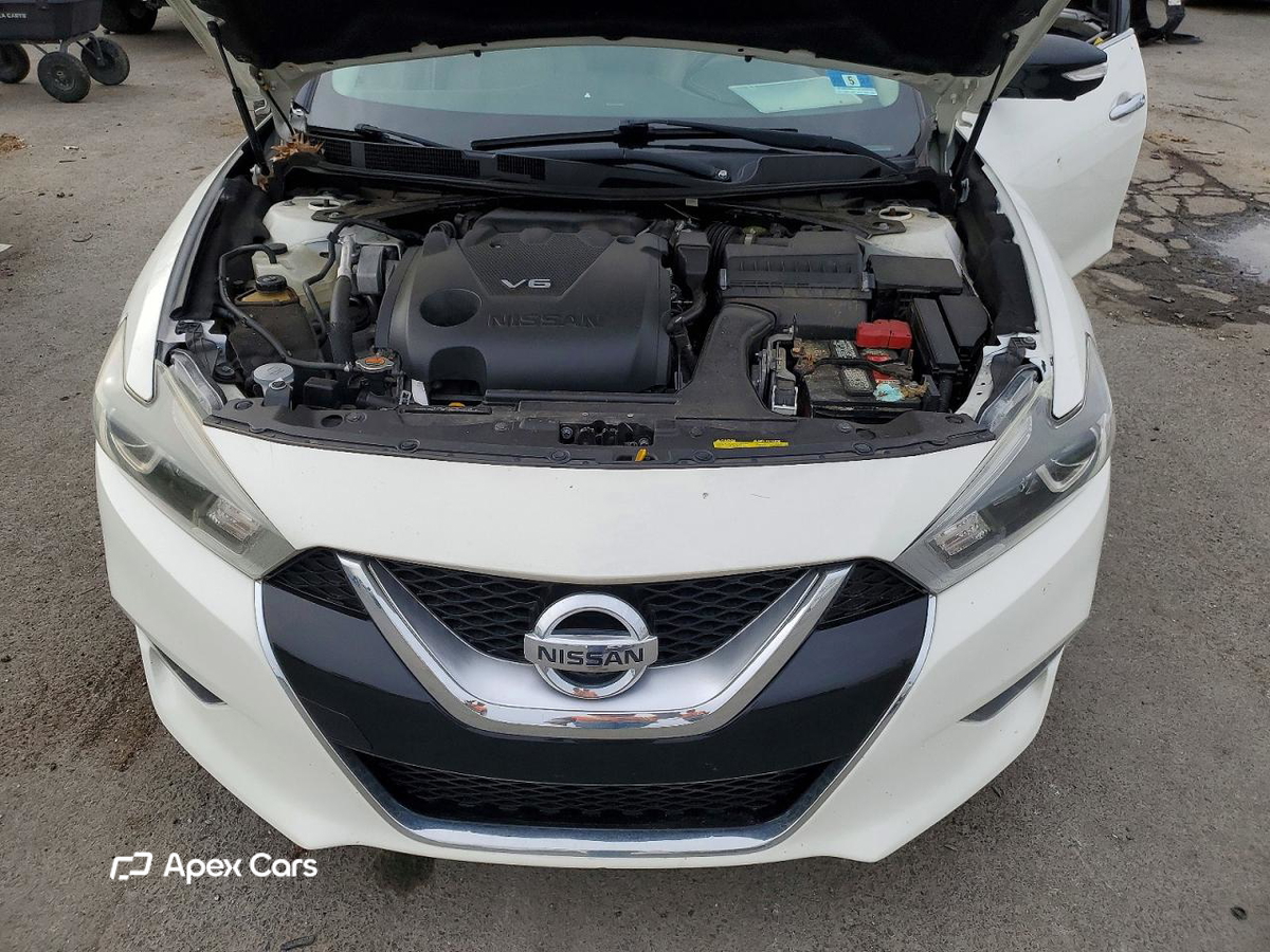 Nissan Maxima 2016