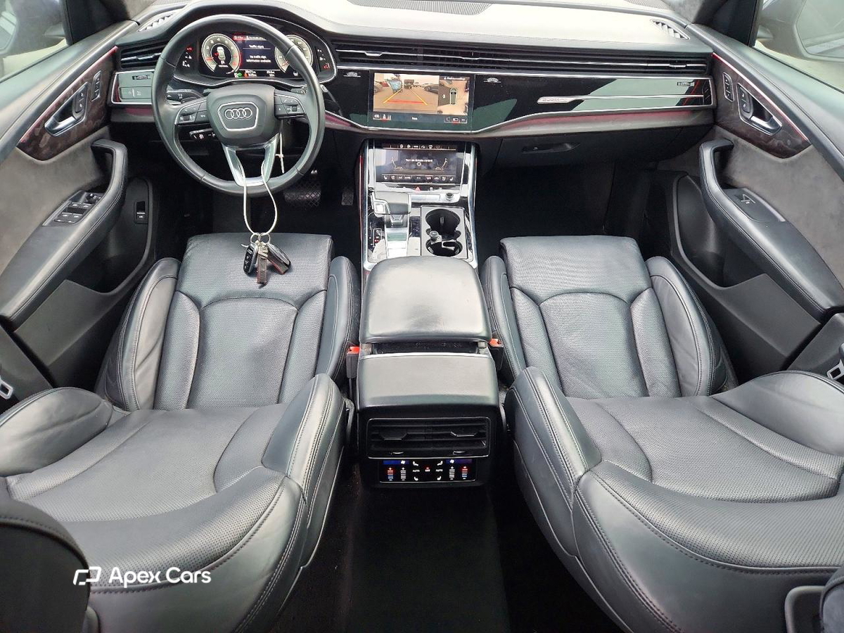 Audi Q8 2021