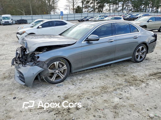 Mercedes-Benz E-klasse 2017 - Image 1 of 13