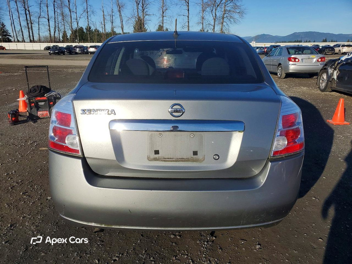 Nissan Sentra 2011