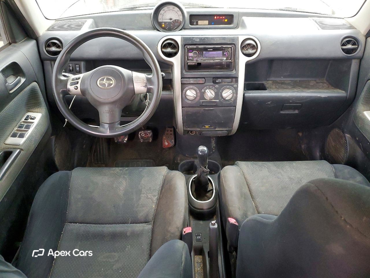 Toyota  2006
