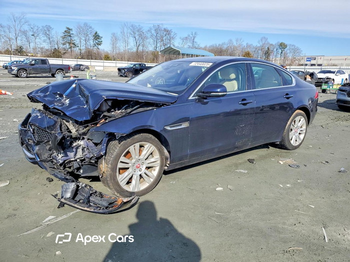 2016 Jaguar XF - Image 1 of 5