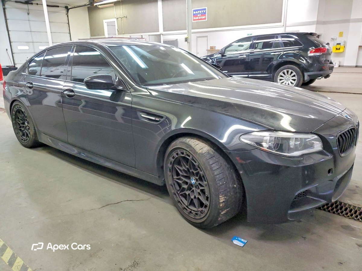 BMW M5 2016