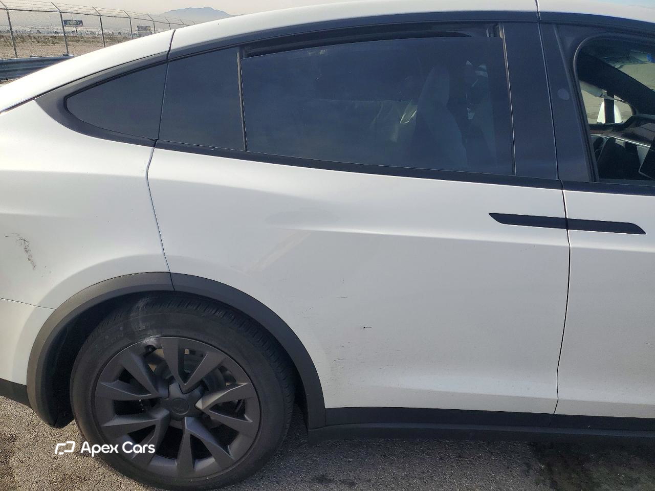 Tesla Model X 2025