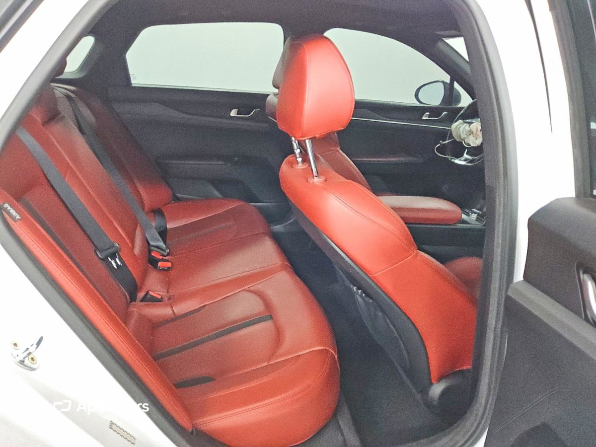 Kia K5 2022