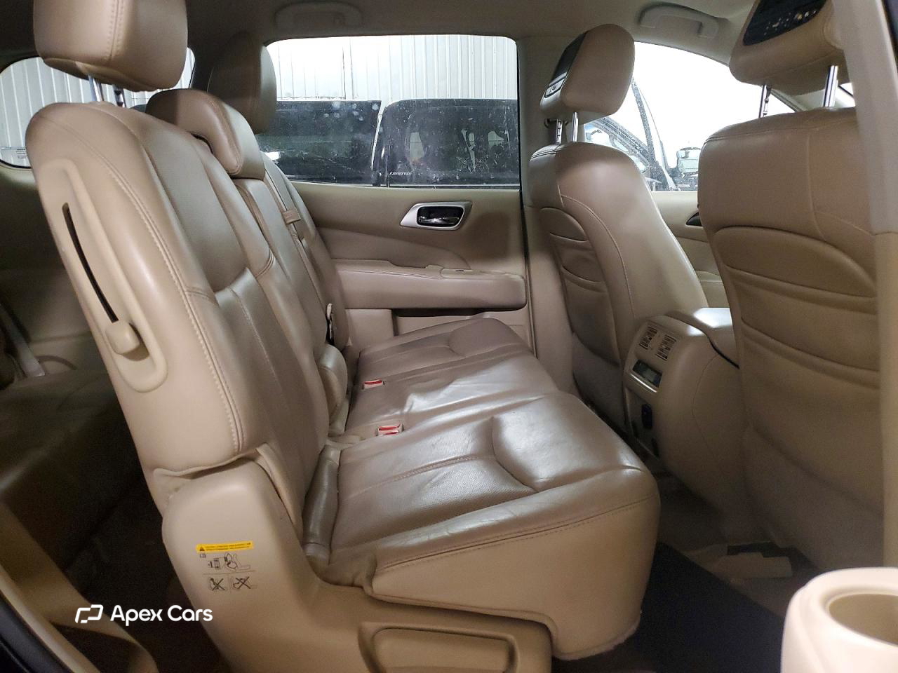Nissan Pathfinder 2013