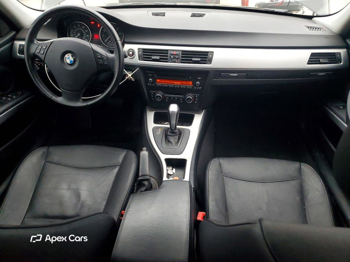 BMW Series 3 2011