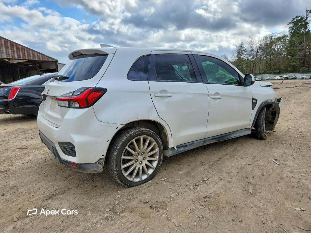 Mitsubishi Outlander 2020