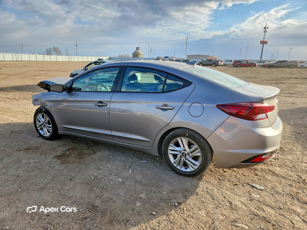 Hyundai Elantra 2020
