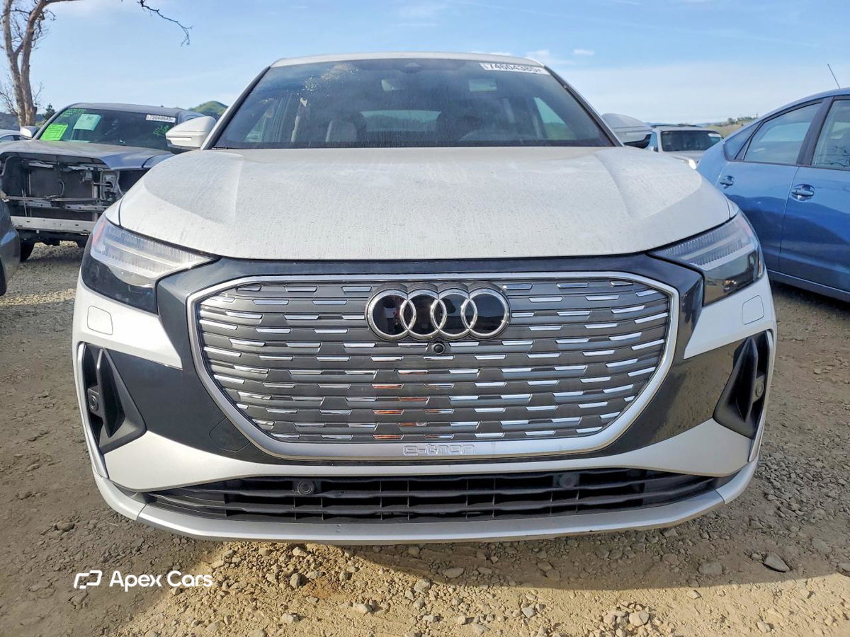 Audi Q4 e-tron 2025