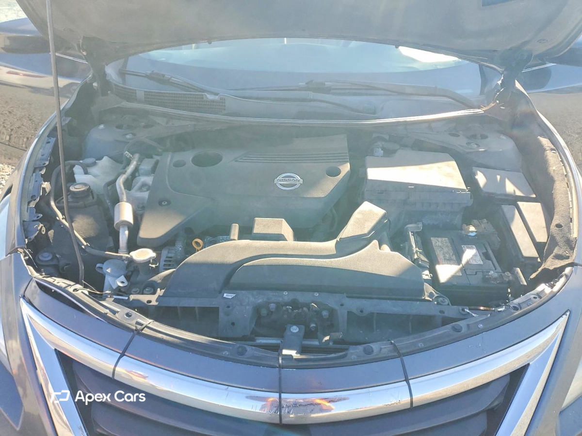 Nissan Altima 2014