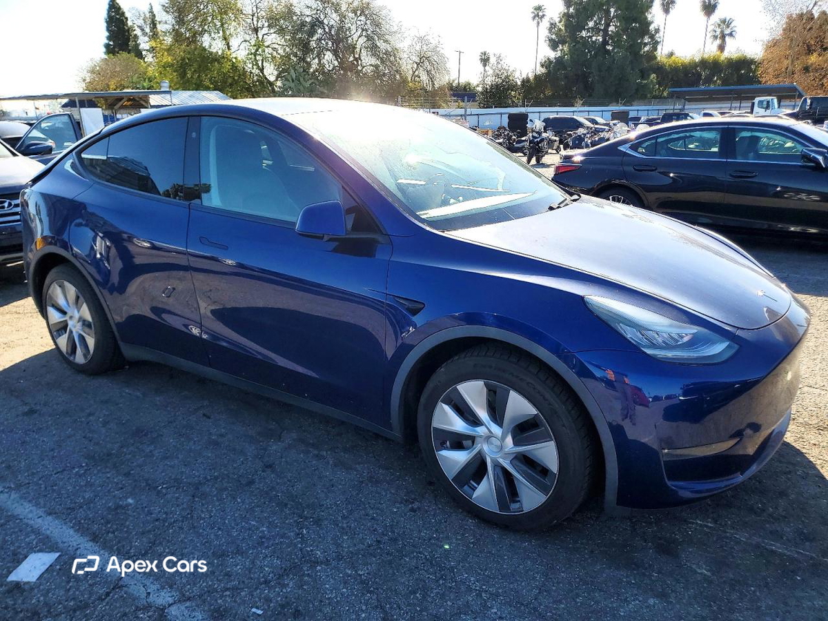 Tesla Model Y 2020
