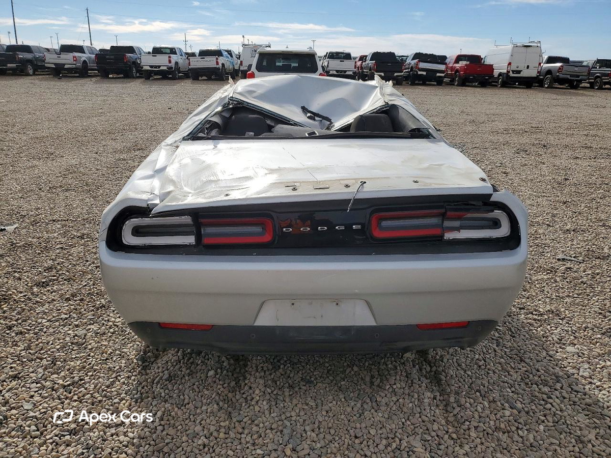Dodge Challenger 2020