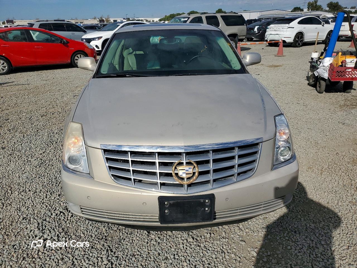 Cadillac DTS 2008