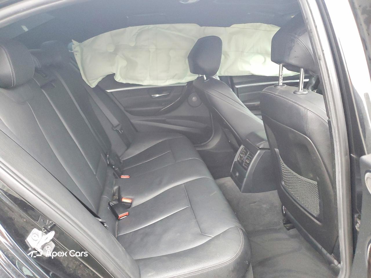 BMW Series 3 2016