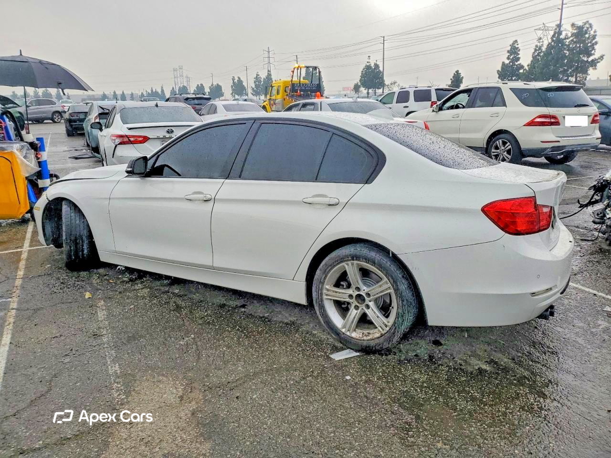 BMW Series 3 2014