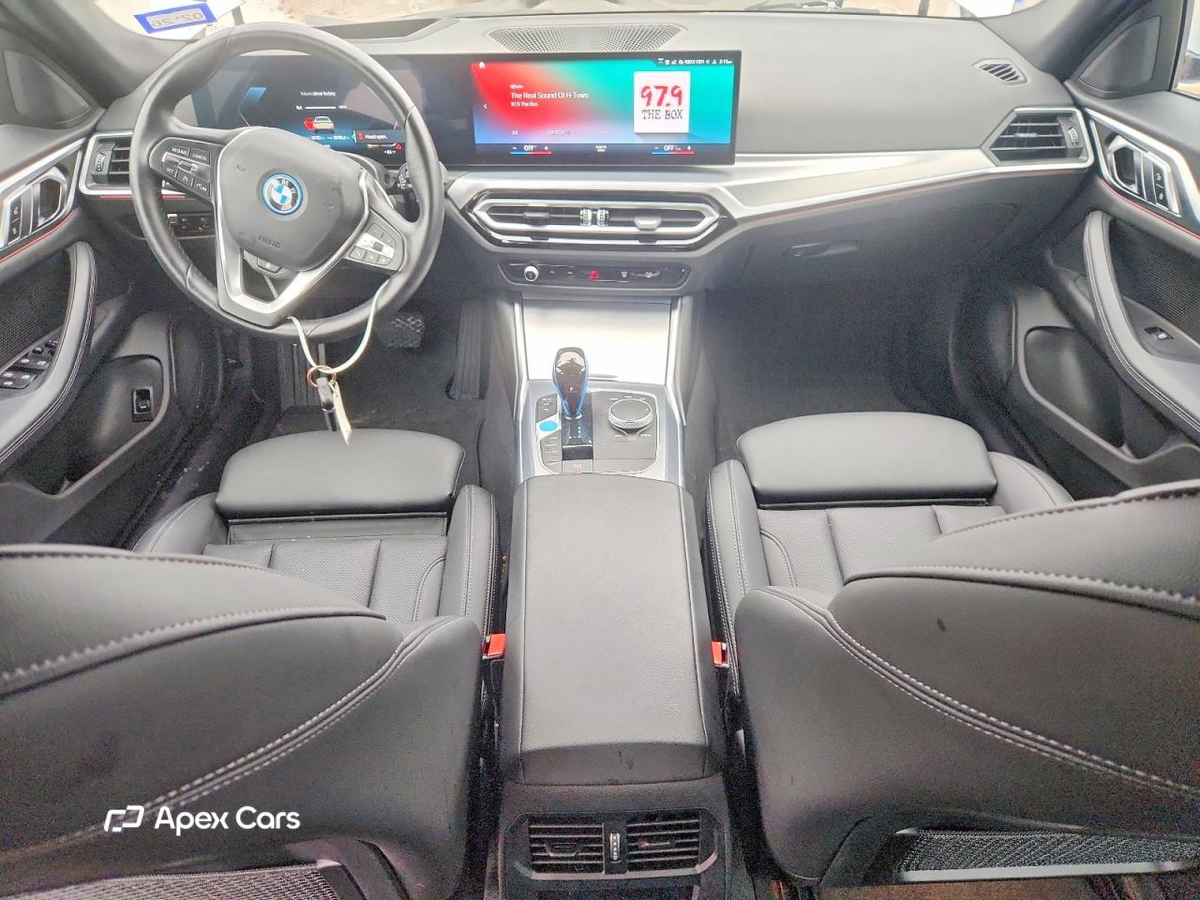 BMW i4 2023