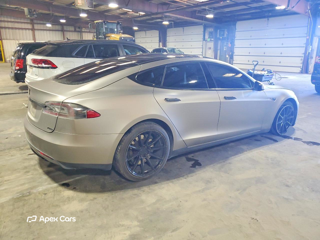 Tesla Model S 2015