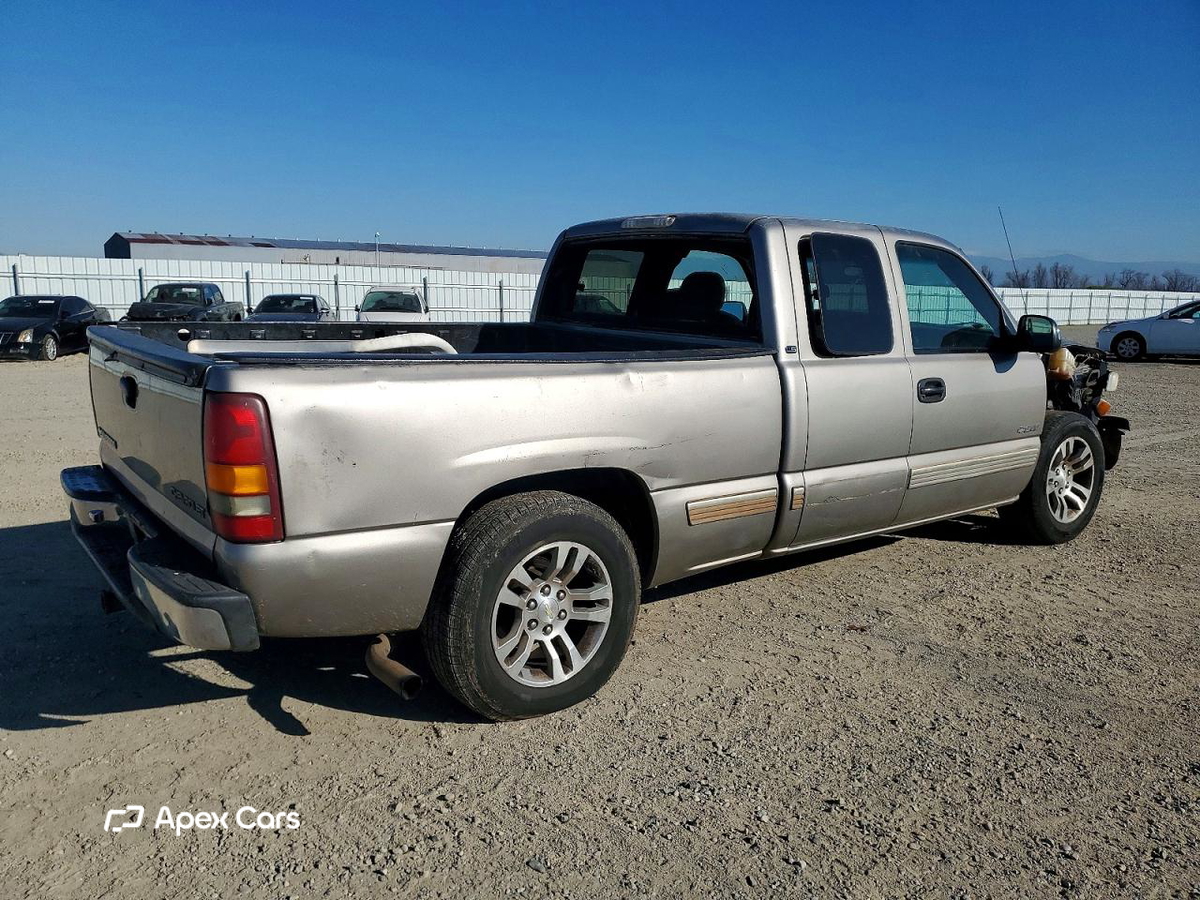 Chevrolet Silverado 2001
