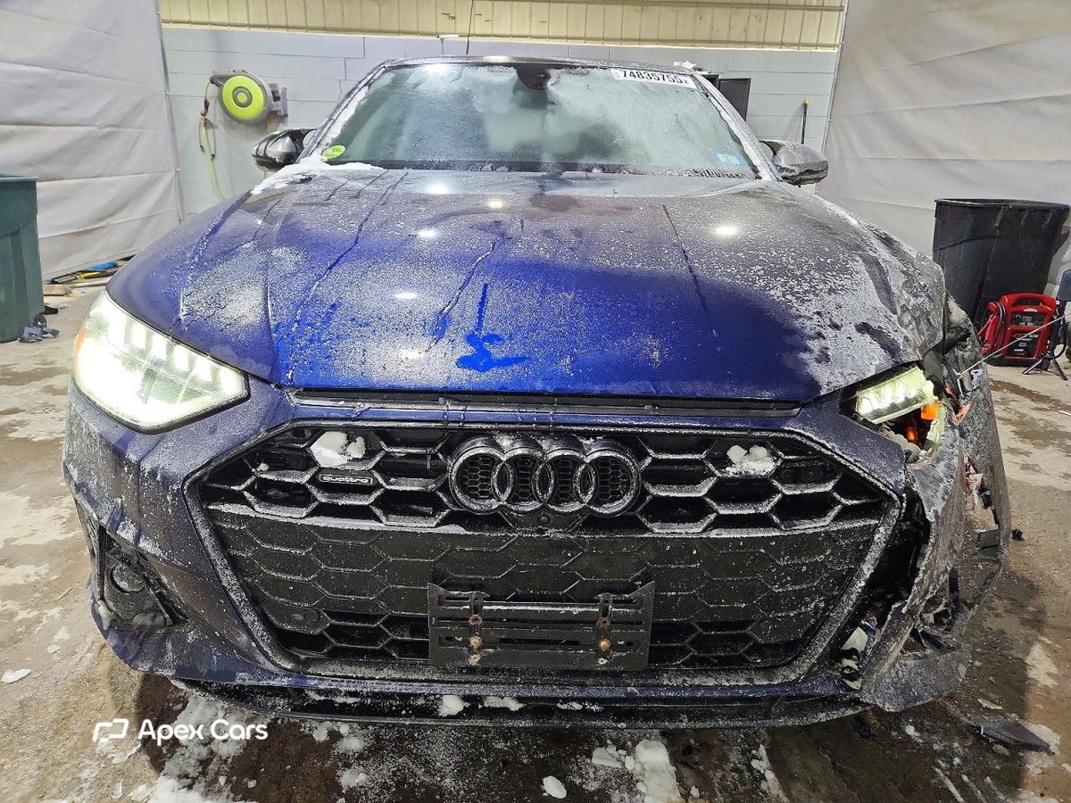 Audi A4 2021