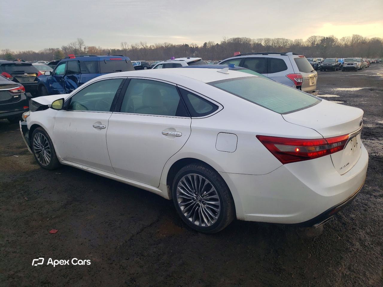Toyota Avalon 2016